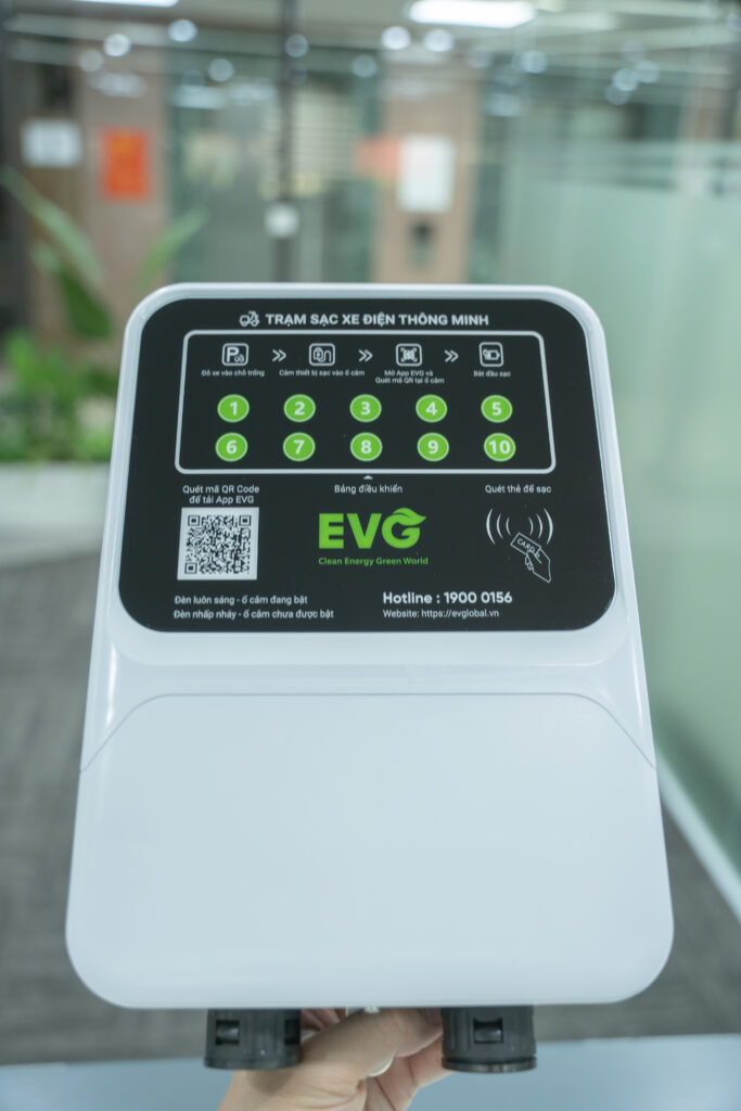 EV 003 – 10 cổng sạc